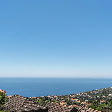 Goncalves House - Ac And Private Parking