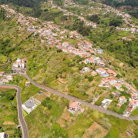 Goncalves House - Ac And Private Parking *