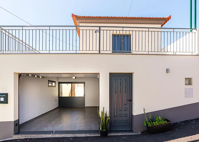Prázdninový dům Goncalves House - Ac And Private Parking Calheta (Madeira)